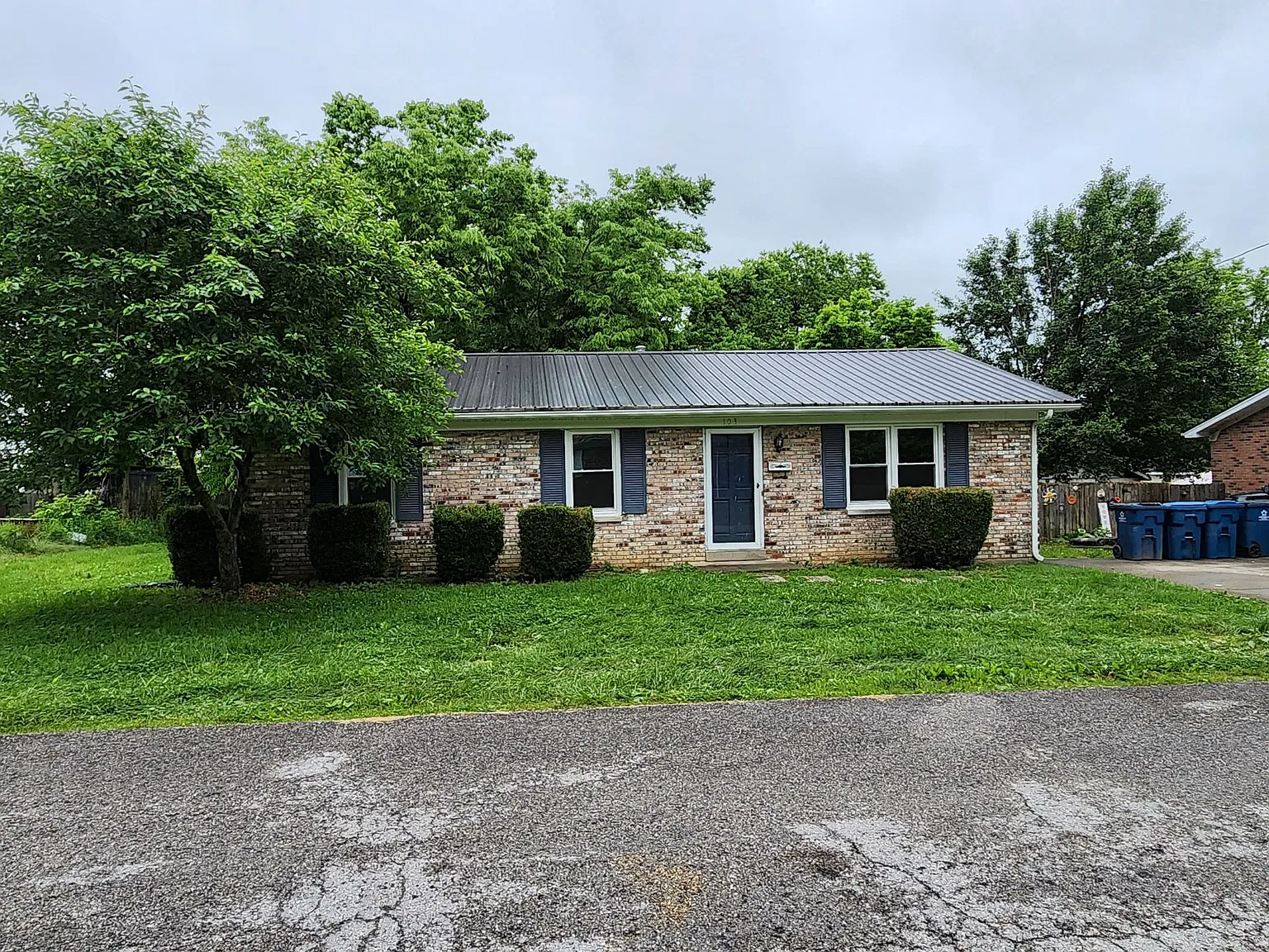 103 Maple Court - 1 — Photo 1