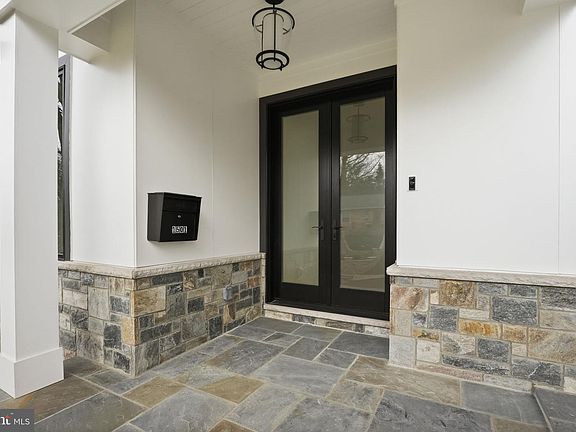 4th image of 1501 23rd Rd S