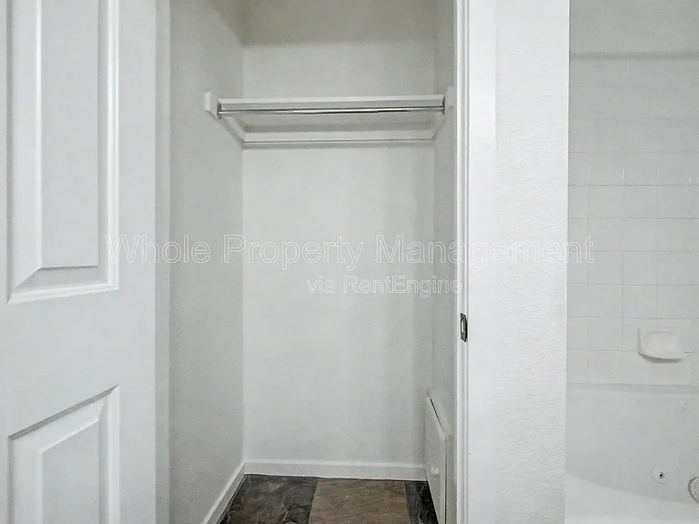 3884 Red Deer Trl — Photo 21