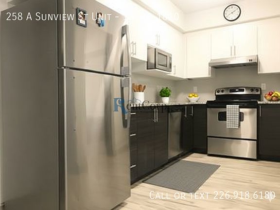 5th image of 258 Sunview St Unit 1810