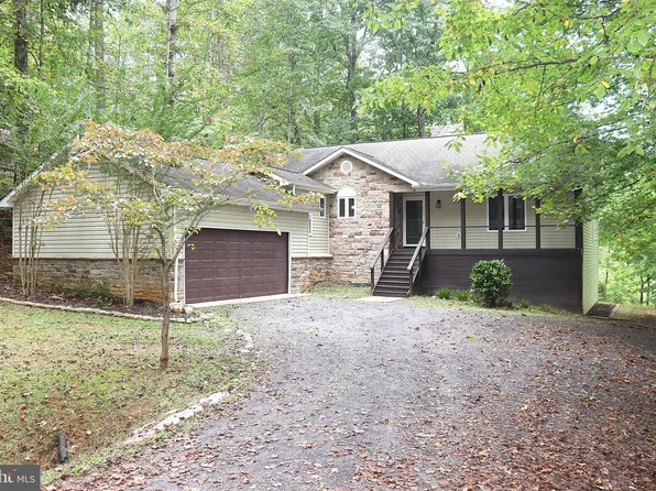 1111 Eastover Pkwy, Locust Grove, VA 22508