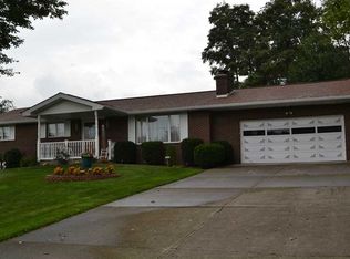 131 Sunset Ln, Aliquippa, PA 15001