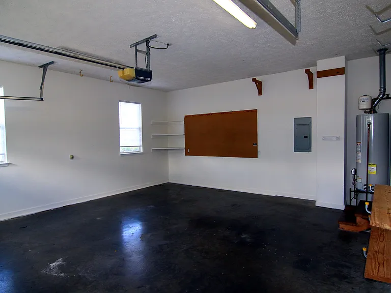 2123 Moonlite Ct — Photo 13