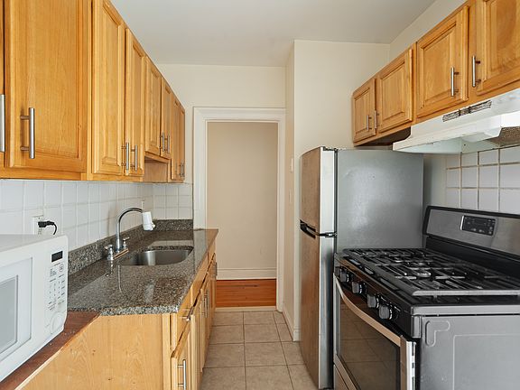 4th image of 2700 Kennedy Blvd APT 307