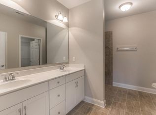 2011 Westburn Pvt Ln, Gallatin, TN 37066