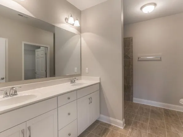 2011 Westburn Pvt Ln, Gallatin, TN 37066