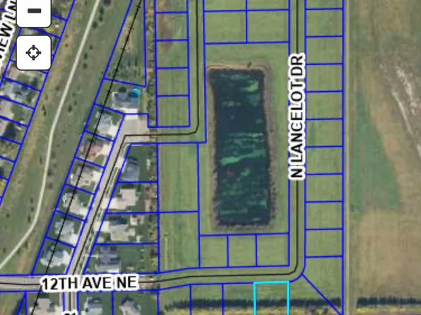 1618 12th Ave SE, Aberdeen, SD 57401