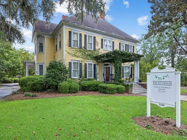 1110 N Patterson St, Valdosta, GA 31601