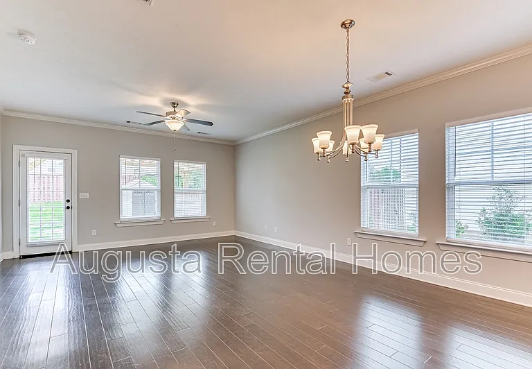 5107 Heathbrook Dr — Photo 6