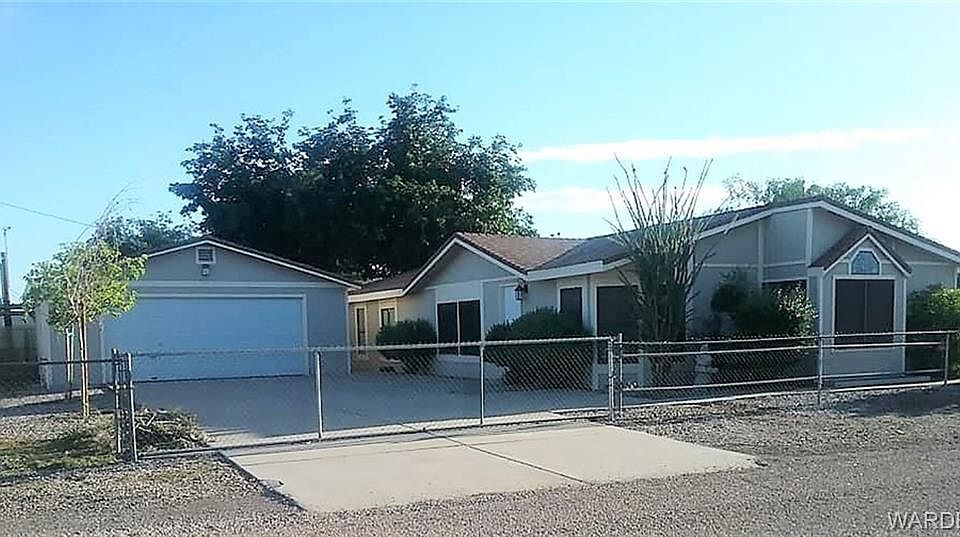 1st image of 7873 S Whitewing Dr