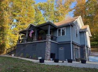 1694 Morris Branch Rd, Meadow Bridge, WV 25976