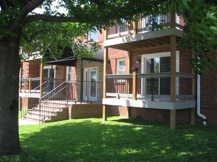 Balconies with Greenspace
