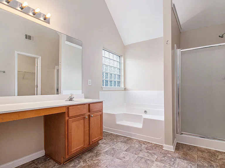 395 Sugarberry Ln — Photo 26