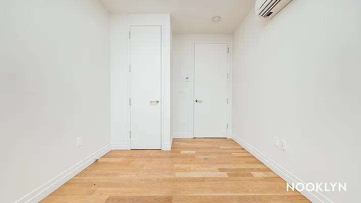 Rented by Nooklyn NYC LLC | media 10