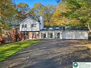 349 Bumblebee Pass, Cresco, PA 18326