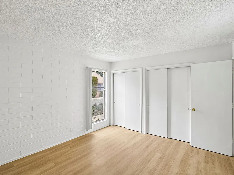 Catalina View Apartments — Photo 86