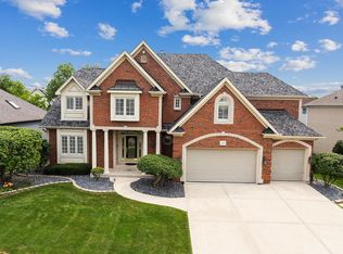 2308 Sisters Ave, Naperville, IL 60564