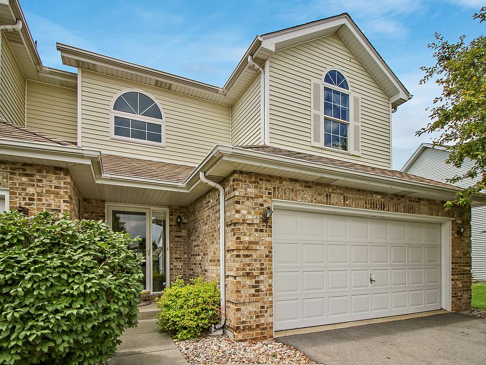 1st image of 3313 Heritage Lake Dr