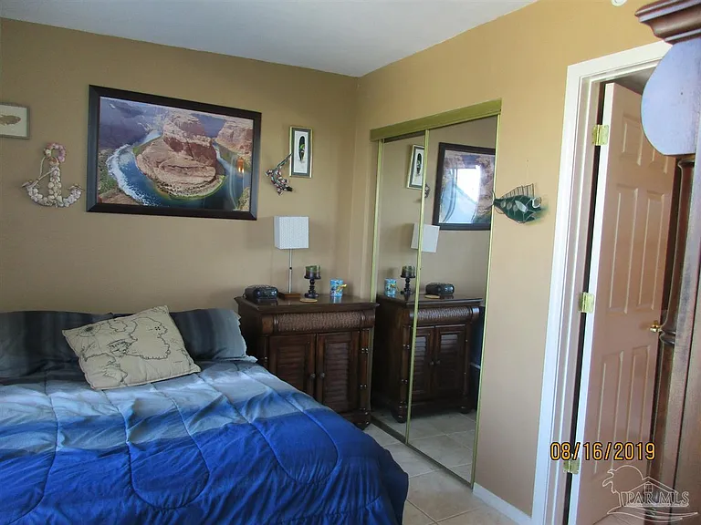 201 S Stillman St #401 — Photo 8