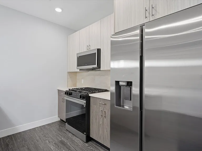 6114 Jackson St #2 — Photo 10