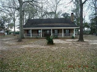 7229 Barton Agricola Rd, Lucedale, MS 39452