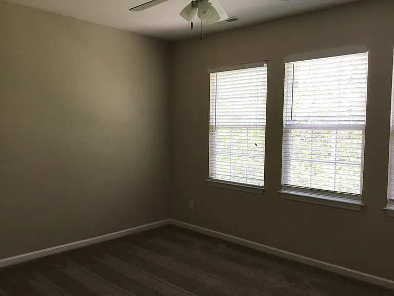 615 Upwey Ct — Photo 9