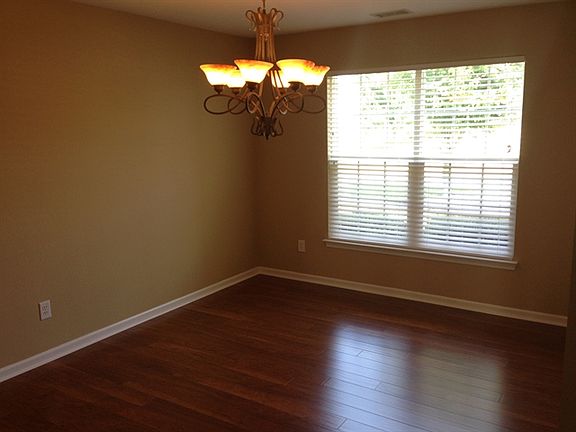 3rd image of 3314 Covelo Ct