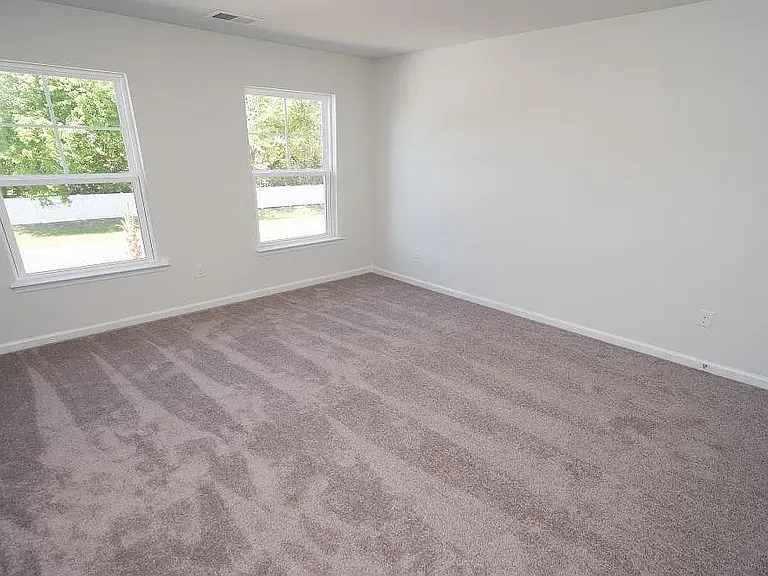 101 Calhoun Falls Dr — Photo 4