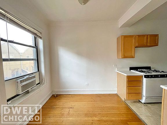 4th image of 6810 N Lakewood Ave #6814-2A