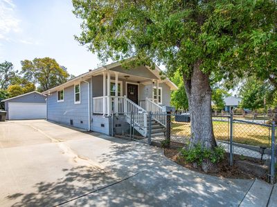 6700 18th Ave, Sacramento, CA, 95820