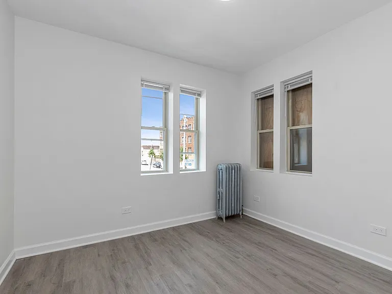 8201 S Paulina St — Photo 23