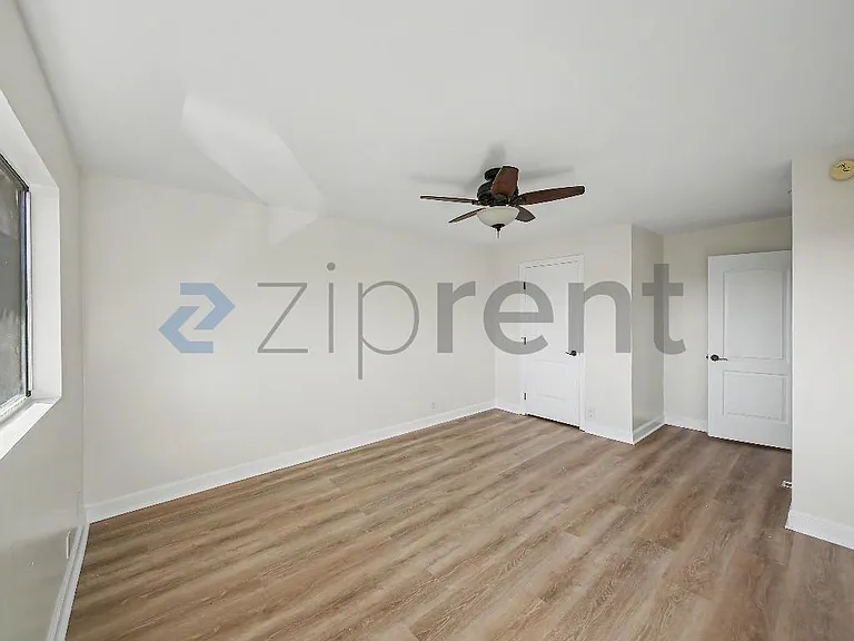 1701 Anacapa St #30 — Photo 17