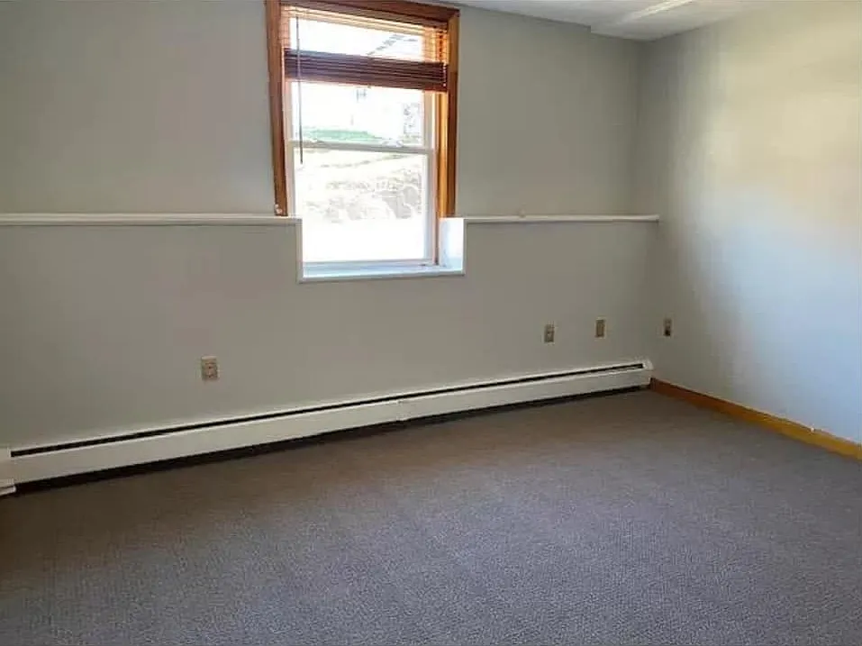 1 bed, 899 sqft, $2,200 — Photo 4