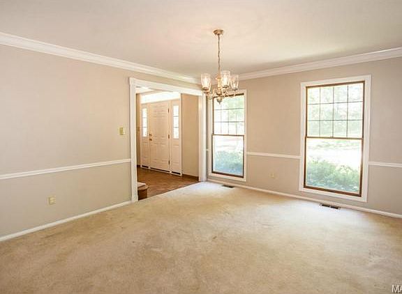 5th image of 1860 Braumton Ct