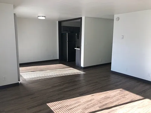 Floor plan 102