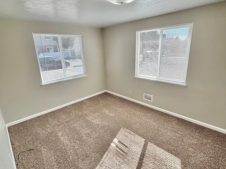 2347 S Race St #2347 — Photo 11