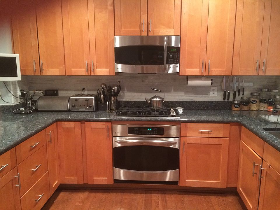 1st image of 415 K St SE
