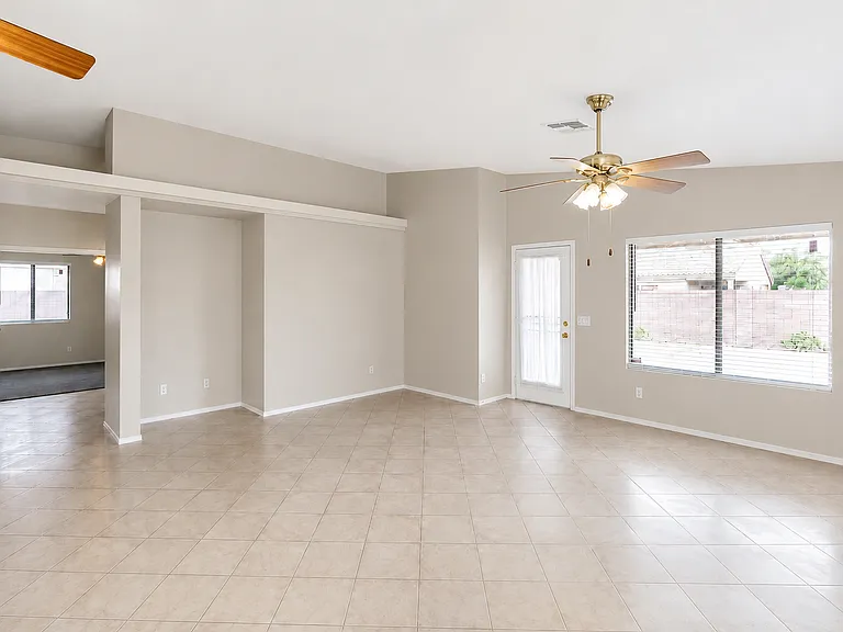 1734 E San Xavier Dr — Photo 13