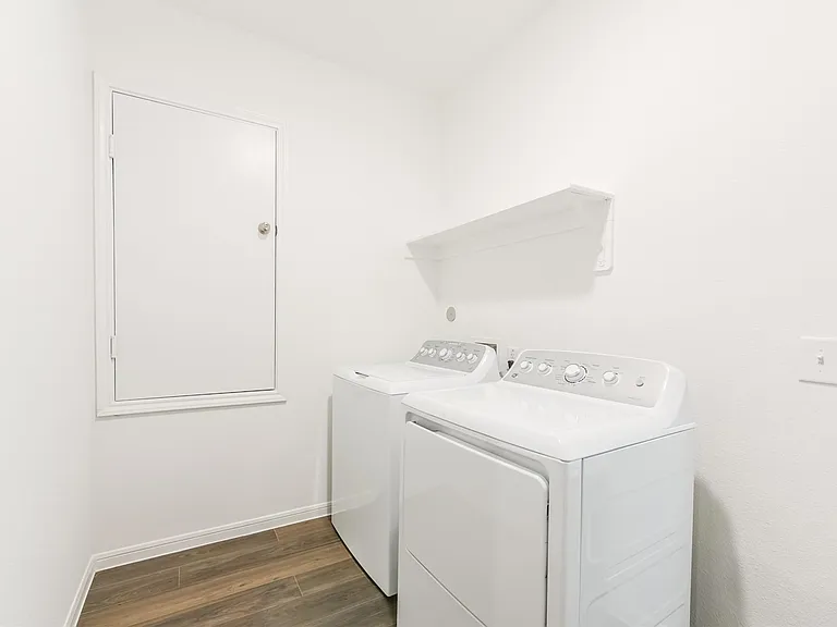14483 Cedar Ledge Ln — Photo 17