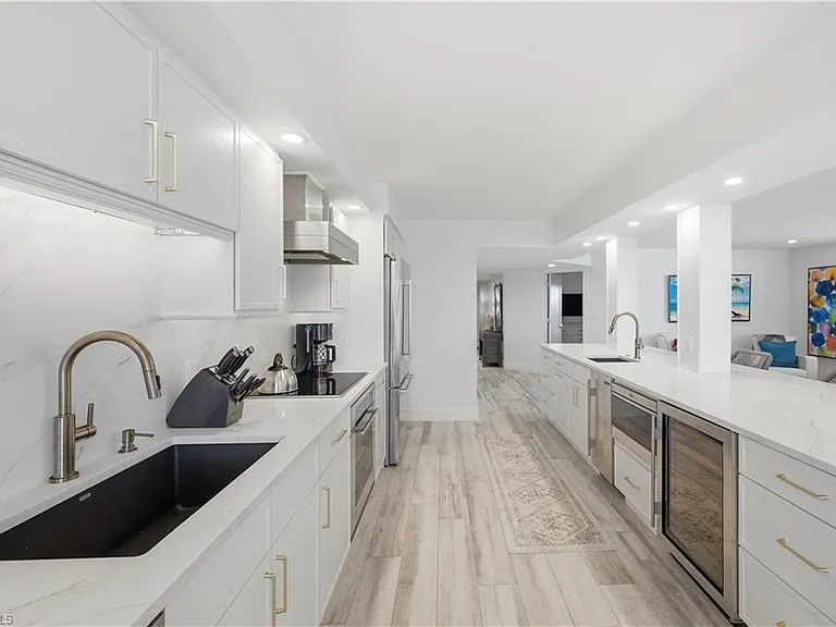 26130 Hickory Blvd #5B — Photo 5