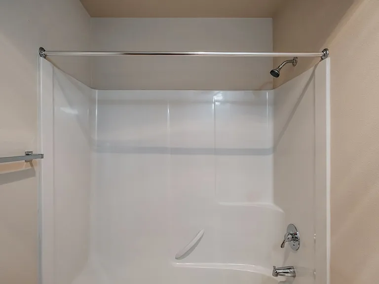 Aspen Place Apartments — Photo 96