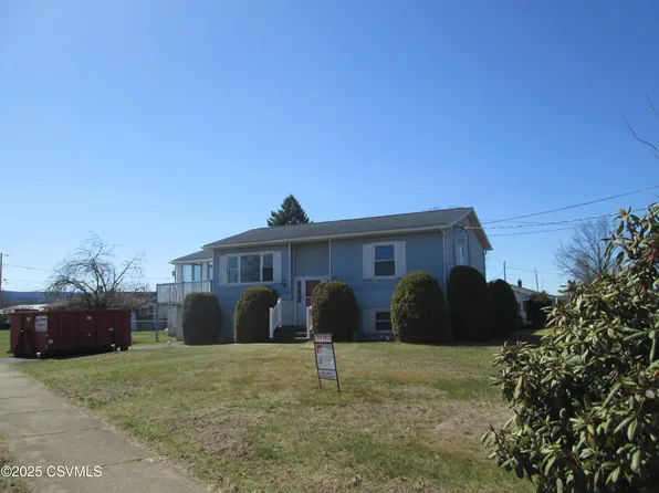 962 Belair Dr, Berwick, PA 18603