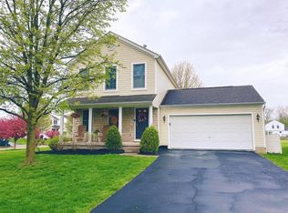 887 Mill Run Dr, Sunbury, OH 43074