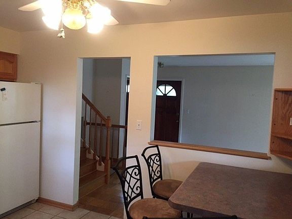 4th image of 319 N Wilshire Ln