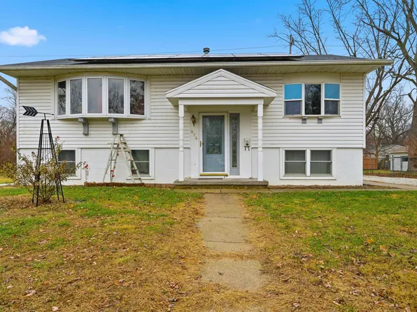 414 W Placher Ct, Chillicothe, IL 61523