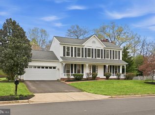 12615 Heritage Farm Ln, Herndon, VA