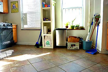 Rented by Level Group