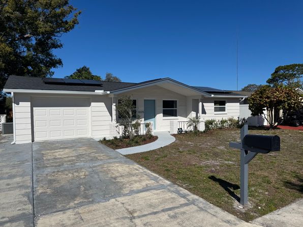 1025 Prescott Ln