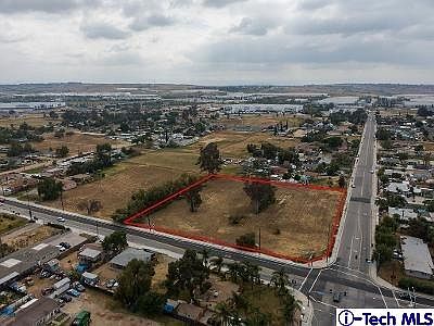 2nd image of 21985 Cottonwood Ave