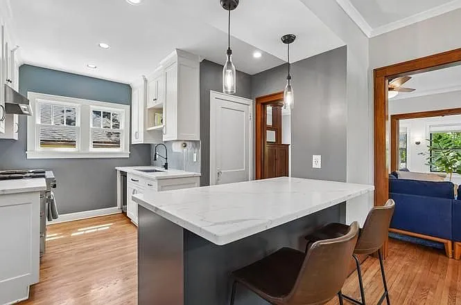 2955 Fillmore St NE — Photo 6